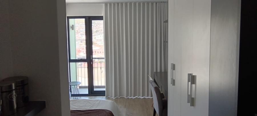 1 Bedroom Property for Sale in Woodstock Western Cape